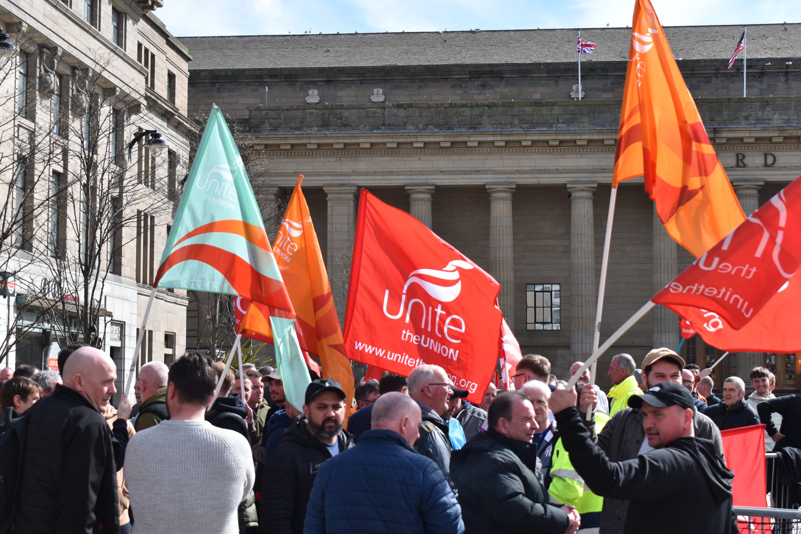 Dundee council workers launch all-out strike against privatisation