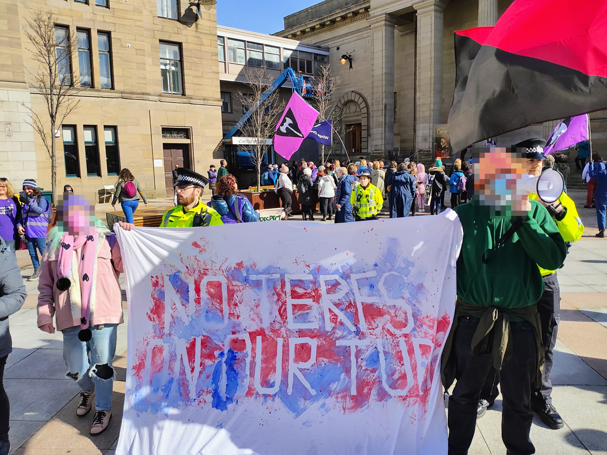 Anti-trans campaigners sent packing in Dundee